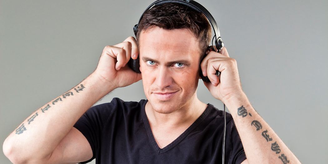 89.0 RTL Resident-DJ Stevie T.jpg